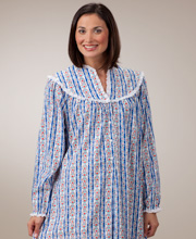 Lanz Flannel Nightgown - Classic V-Neckline in Royal Blue Tyrolean