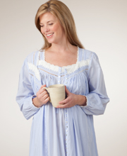 Cyber Sale Size M & L - Eileen West Cotton Lawn Ballet Nightgown and Robe Peignoir Set - Sweet Pea Solid Lilac