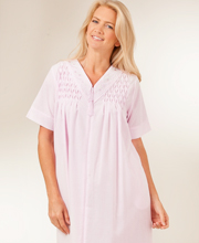 Plus Size Miss Elaine Short Sleeve Seersucker Zip Robe - Long in Lilac Pink