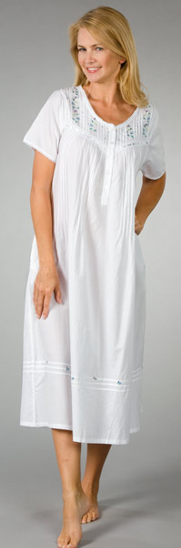 La Cera Sleepwear "Soft & Easy" Embroidered Short Sleeve Cotton Ballet Nightgown -  White 