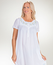 Plus La Cera Nightgowns - 100% Cotton Short Sleeve Gown in Sunny Flowers