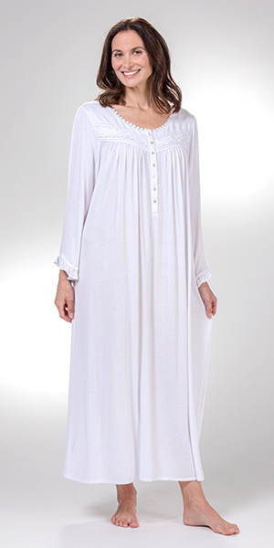 white long sleeve nightgown