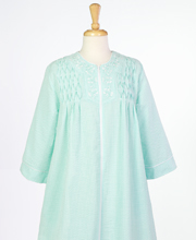 SC SALE Miss Elaine (Size M) Long Seersucker Robe - Smocked Zip Front in Aqua Mint  (Use Coupon CYBERDAYS for 25% Off)