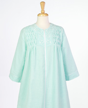 *Use Coupon Code 12-OFF* Miss Elaine (Size M) Long Seersucker Robe - Smocked Zip Front in Aqua Mint