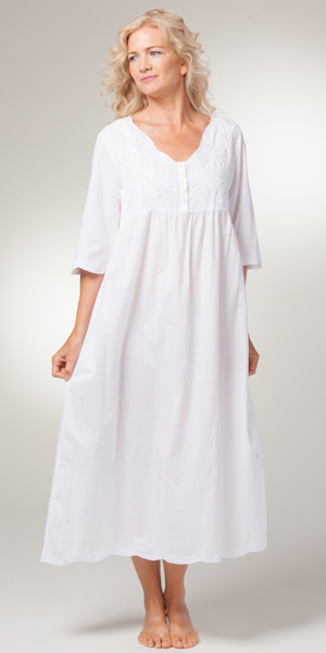 La Cera Boutique Embroidered Long Cotton Nightgowns in White Sunflower