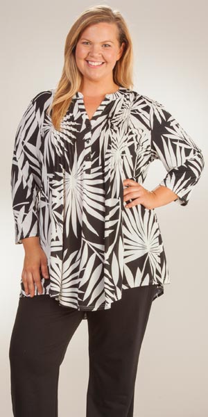 La Cera Plus (1X) Size Pleated 3/4 Sleeve Poly Blend Tunic Top - Palm Shade