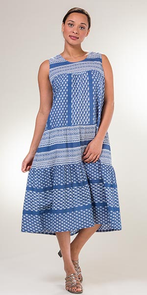 Cotton Sleeveless Women&#39;s Muumuu Dress in Bandana Blue