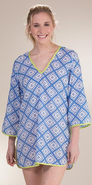 Peppermint Bay (Size M) Cotton 3/4 Sleeve V-Neck Beach Cover Up - Tete-A-Tete