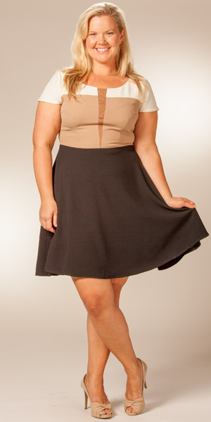 SC SALE Plus Size (2X) Dresses - Black &amp; Tan Color Blocked Cap Sleeve Dress